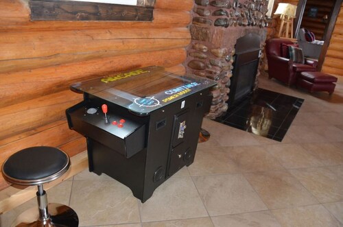 Newly Renovated Cabin on the Wind River, fish, snowmobile, 4-wheel, horseback