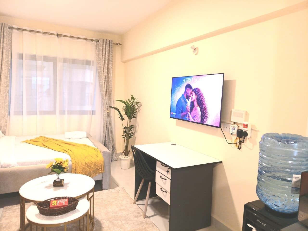 1 bedroom, desk, iron/ironing board, WiFi (free)