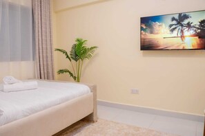 1 bedroom, desk, iron/ironing board, free WiFi - Serene BNB 
Near Jomo Kenyatta International Airport, SGR station and  mall. (Nairobi)