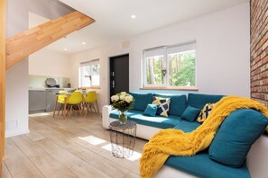 Family Cottage, Pets Allowed | Living area | Flat-screen TV - Amare Domki Letniskowe Pobierowo (Pobierowo)