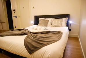 1 bedroom, iron/ironing board, WiFi, bed sheets - Central apartment with a quiet atmosphere (Porto)