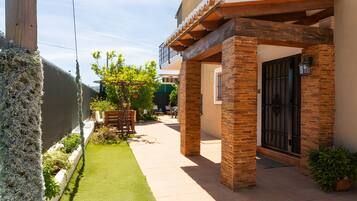 Enceinte de lâhĂ©bergement