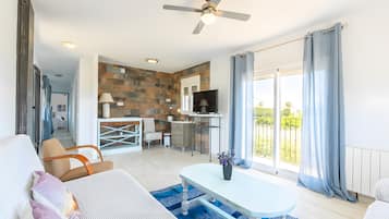 Bügeleisen/Bügelbrett, WLAN, Bettwäsche