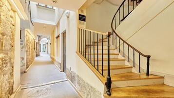 Departamento | Recepción