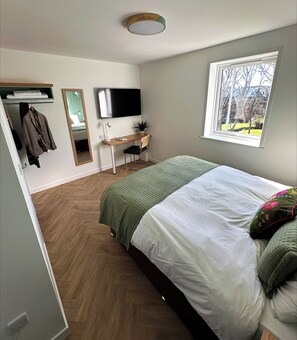 Double Room | Free WiFi - Garden House Rooms (Kirkwall)