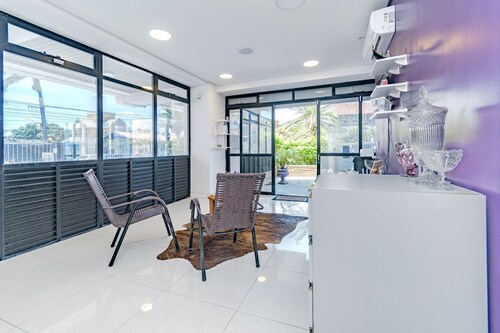 Apto Pet Friendly a 350m da Praia de Canasvieiras