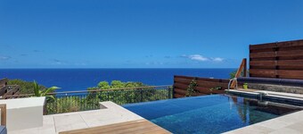 Luxury Oceanfront Villa – Heated Infinity Pool