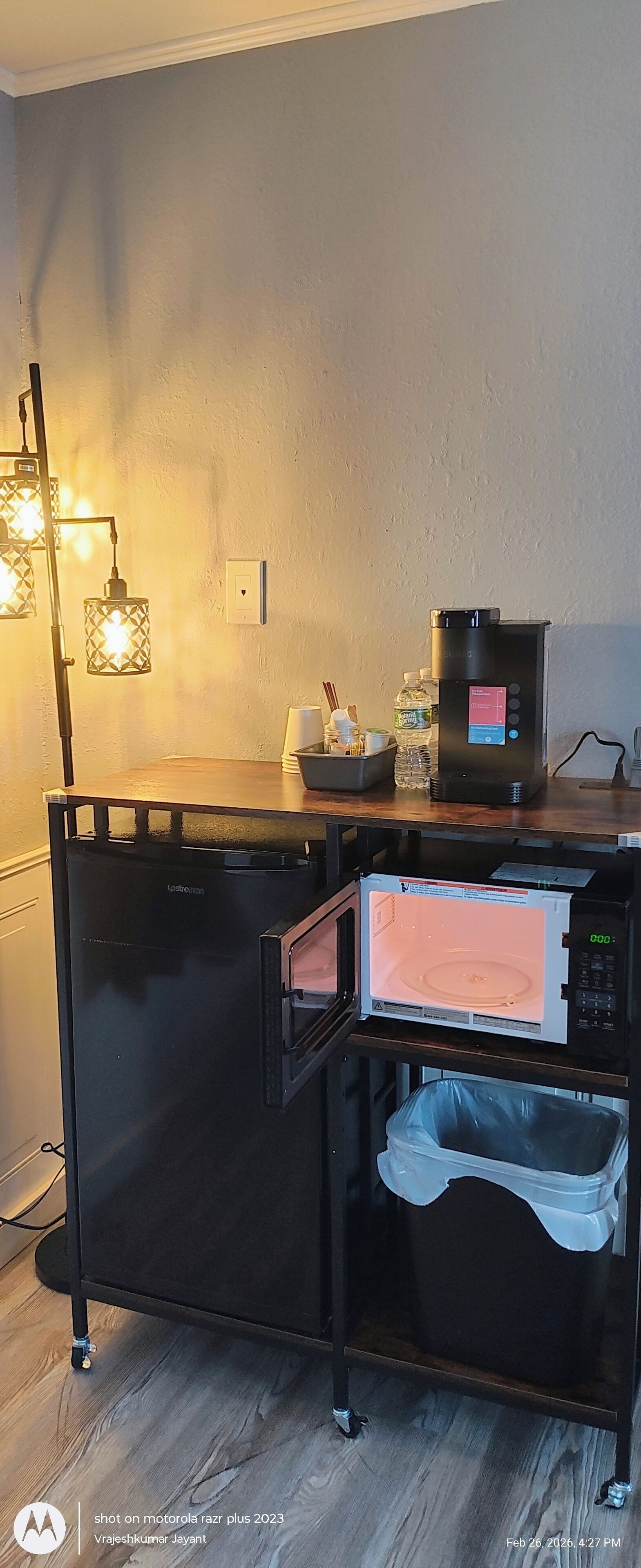 قهوة و/أو ماكينة صنع القهوة