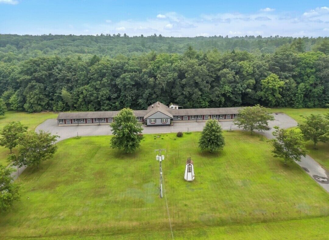 Mặt tiền nơi lưu trú