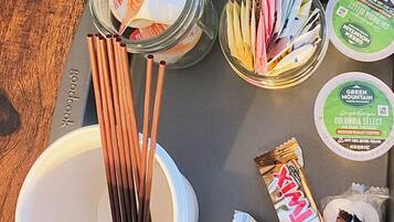 Basic Room, Valley View | Kopi dan/atau pembancuh kopi