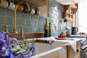 Apartment | 2 bedrooms, Internet - The Loft by the Bay in Scarborough (Scarborough)