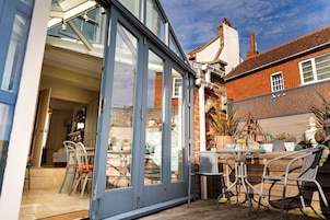 House | 4 bedrooms, Internet