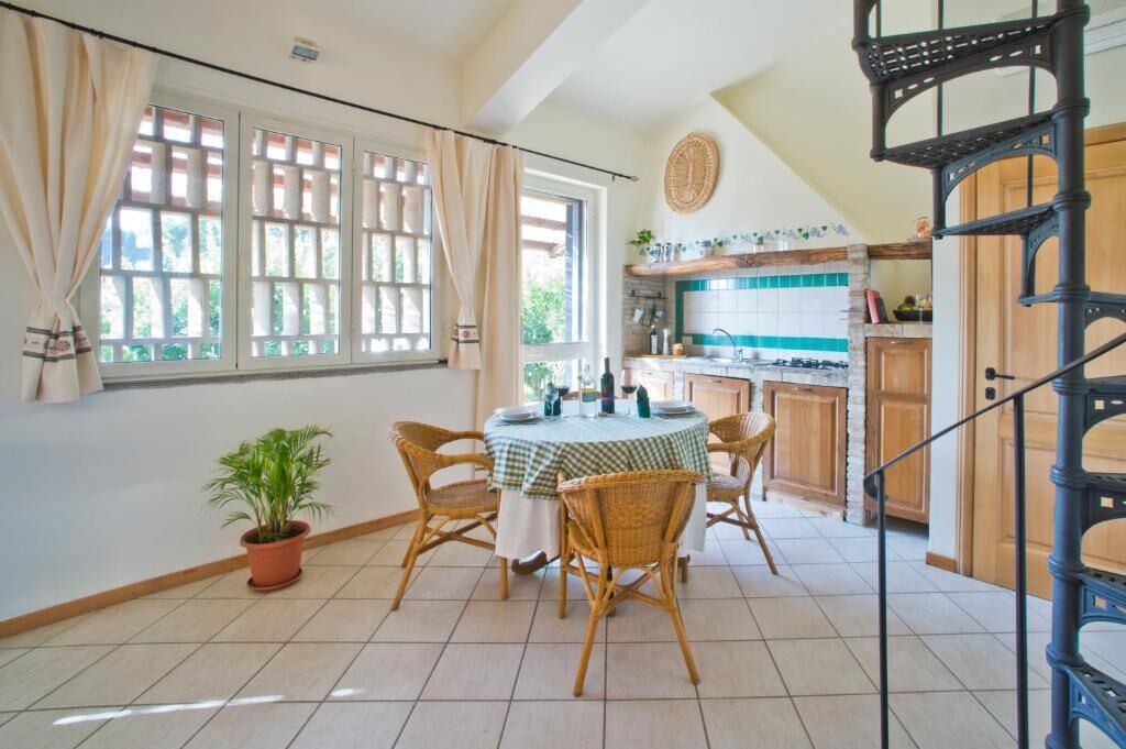 Deluxe-Apartment, Gartenblick | Speisen