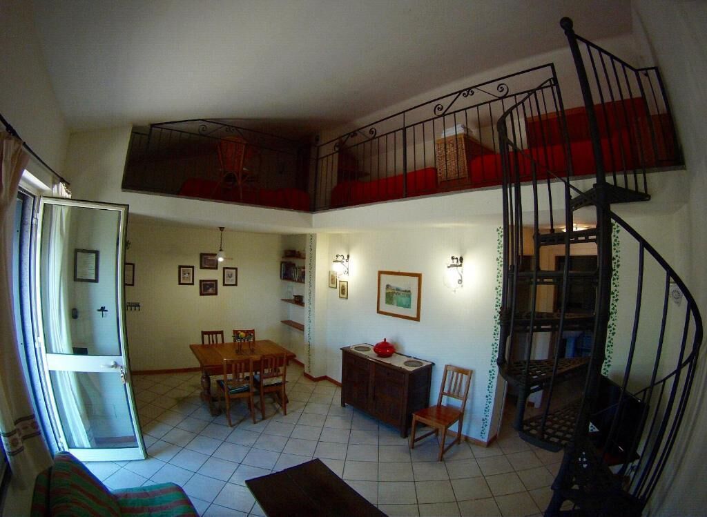 Deluxe Apartment, Garden View | Interior