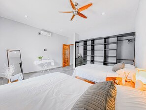 2 bedrooms, iron/ironing board, free WiFi, bed sheets