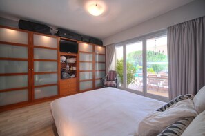 Iron/ironing board, free WiFi, bed sheets - Villa Lou Bayou French Riviera near Cannes (Vallauris)