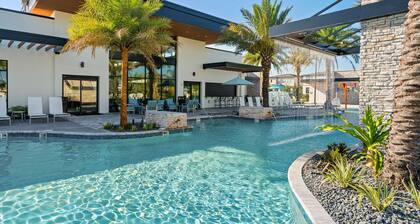 Paradiso Grande Luxury 5BR w/ Pool + Theater