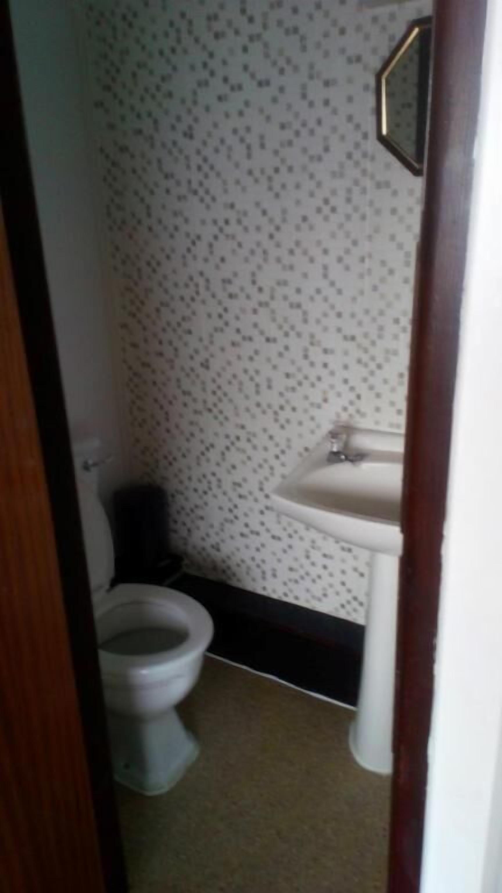 Basic Quadruple Room, Multiple Beds, Non Smoking, Private Bathroom | Bathroom | Shower, free toiletries, hair dryer, soap
