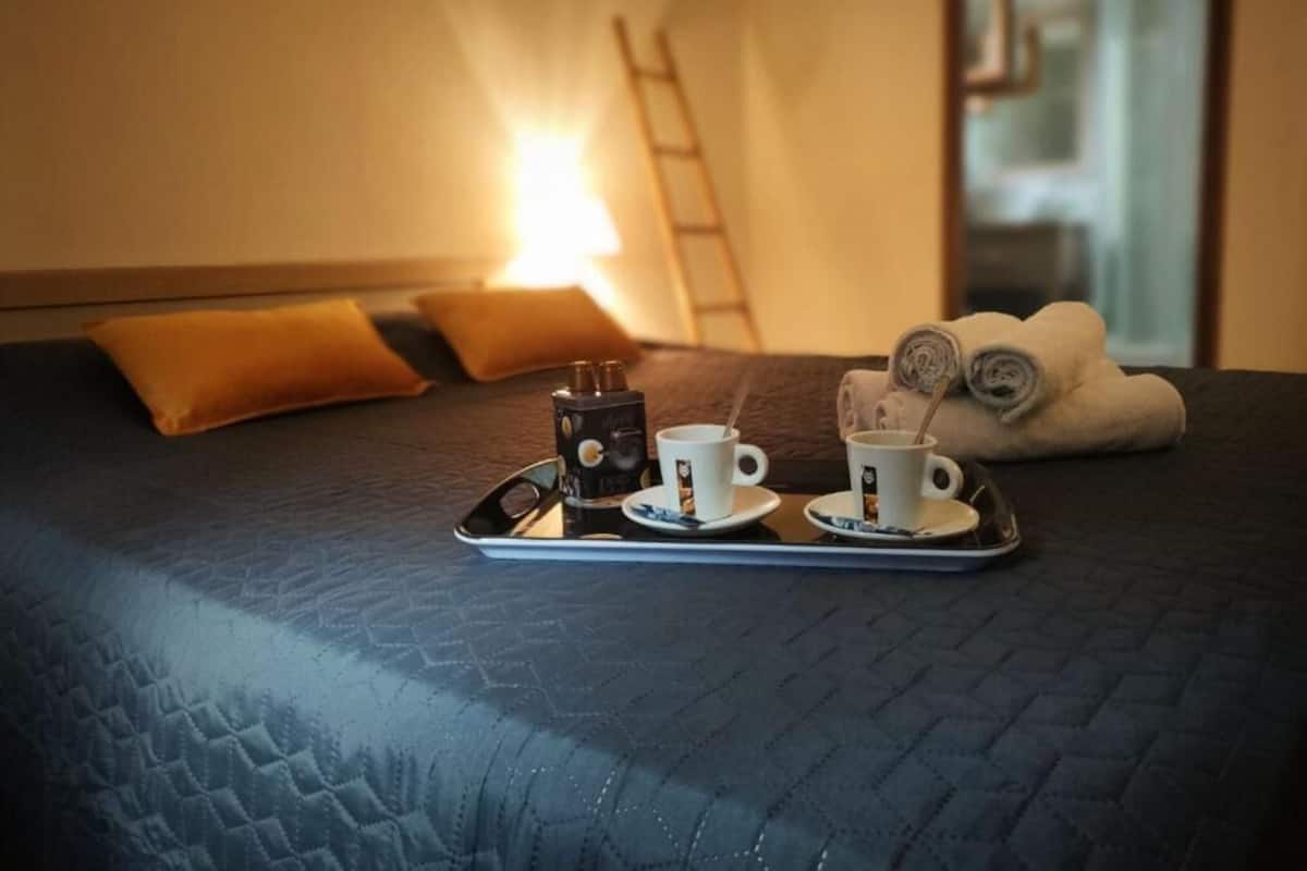 Double Room | Desk, laptop workspace, soundproofing, free WiFi