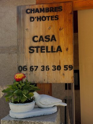 Front of property - Casa Stella  (Olmeto)