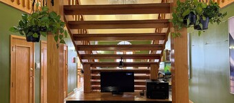 Lafayette Inn & Suites