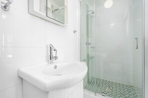 Shower, towels - Coral Island G01 - Two Bedroom Apartment, Sleeps 4 (Cape Town)