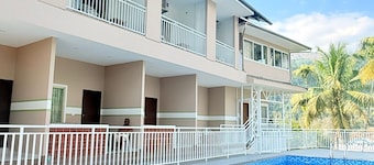 SKYLOFTE RESORTS MUNNAR