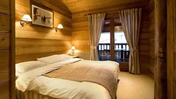 Double or Twin Room, Balcony, Mountain View