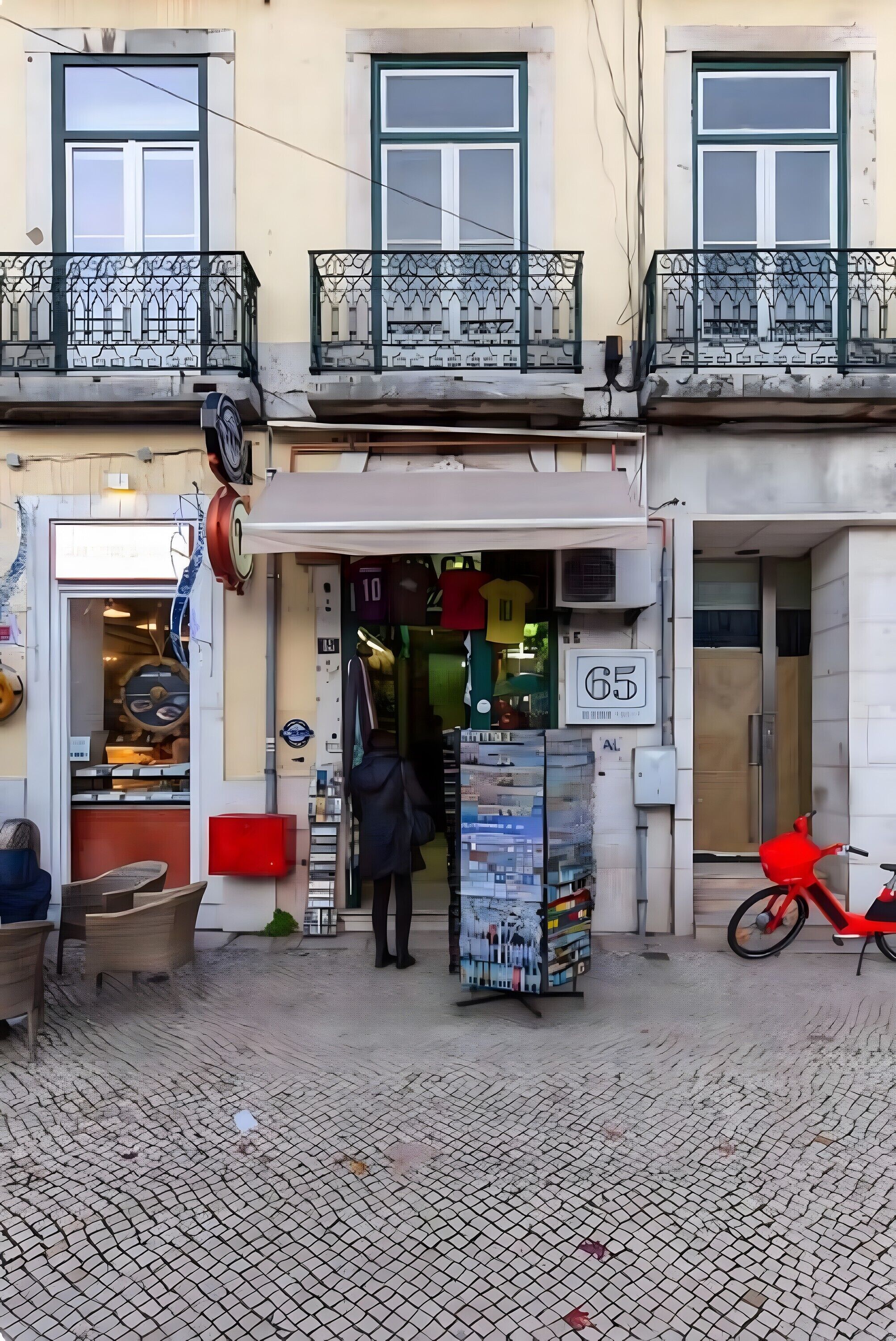 تفاصيل الفندق من الخارج