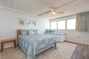 2 bedrooms, iron/ironing board, WiFi, bed sheets - Oceanfront 15th Floor Condo w/ Balcony & Pool (Ocean City)