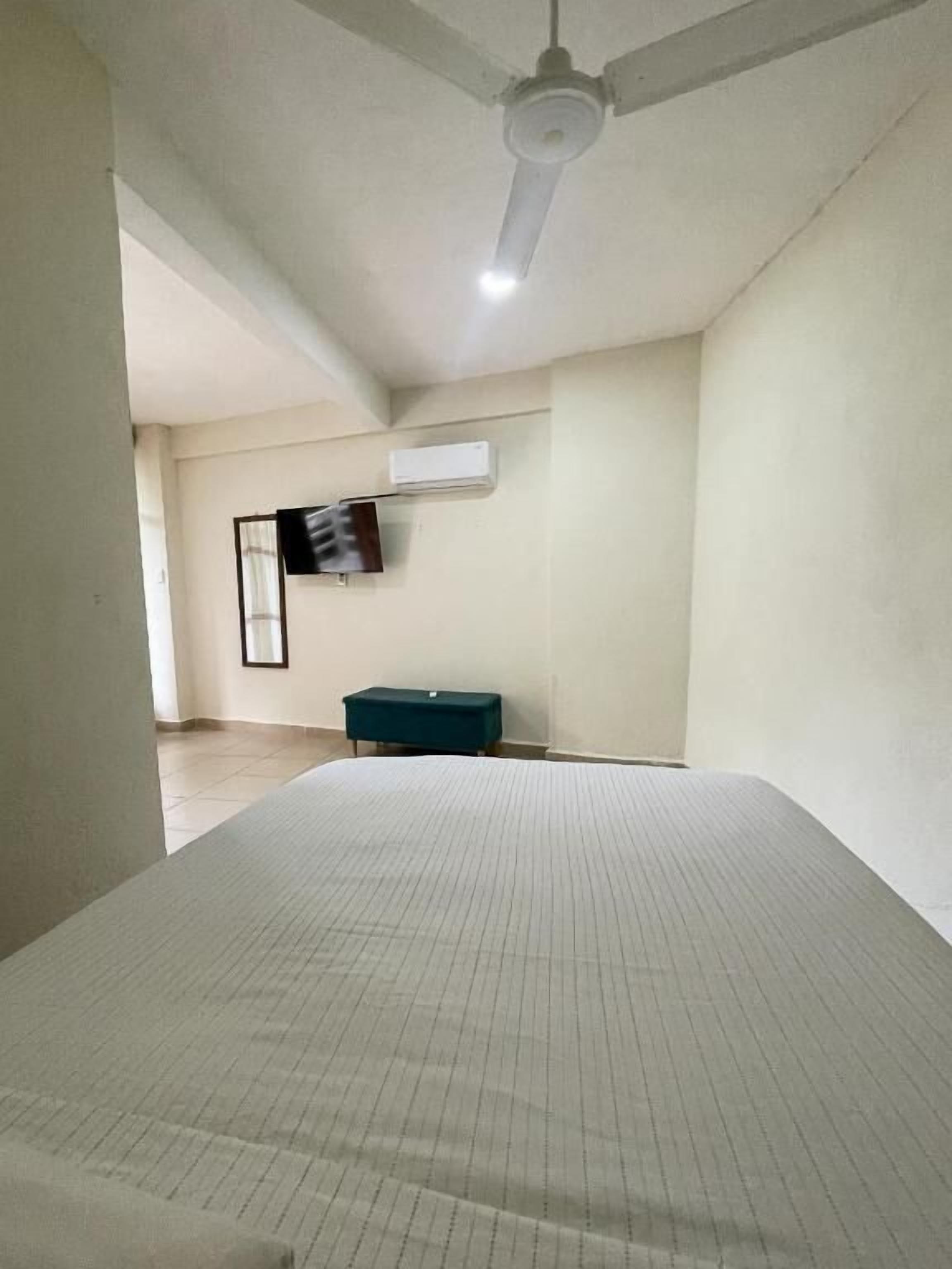 Habitación básica doble | Wifi gratis