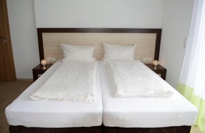 Room - Naturparkhotel & Landgasthof Stromberg (Sachsenheim)