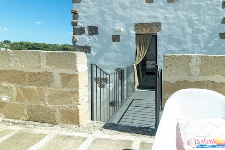 Áreas de la propiedad. Dimora Zenieri Terrazze e Piscina