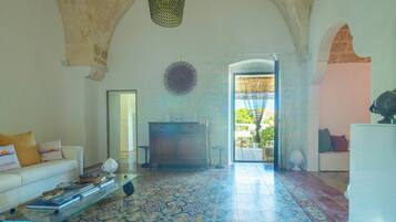 Villa Deluxe, 3 chambres, piscine privée, vue piscine | Intérieur