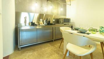 ๋๋ญ์ค ๋น๋ผ, ์นจ์ค 3๊ฐ, ์ ์ฉ ์์์ฅ, ์์์ฅ ์ ๋ง | ๋ค์ด๋