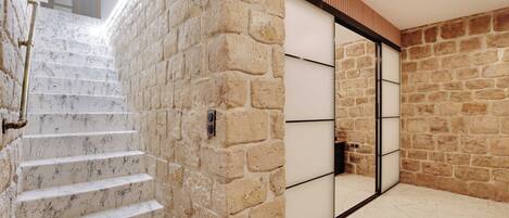 Huoneisto | Sisätilat