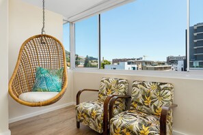 Interior - Vibrant Green Point Stay | Bright, Modern and Scenic (Cape Town)