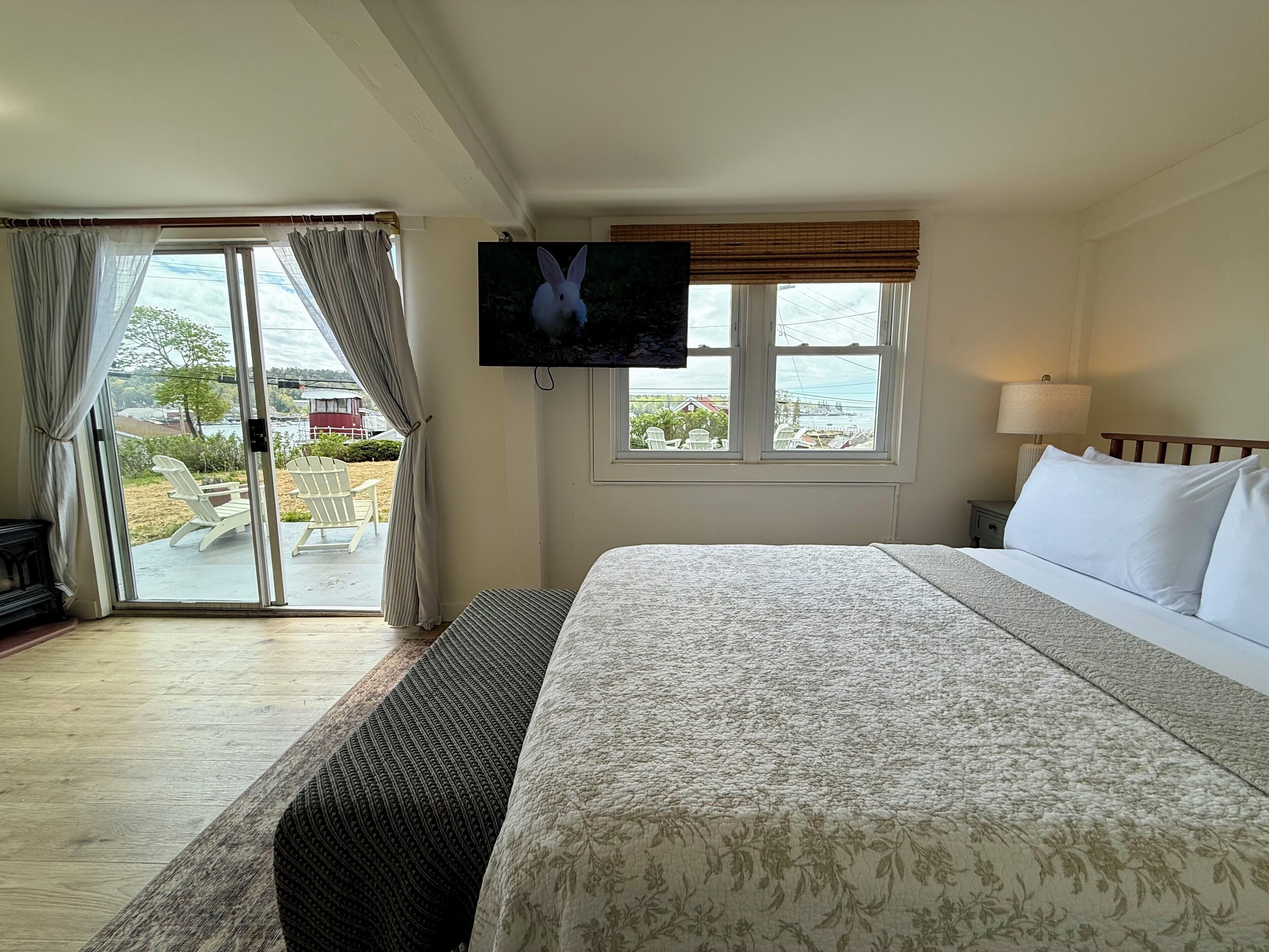 1 chambre, fer et planche à repasser, Wi-Fi gratuit, draps fournis