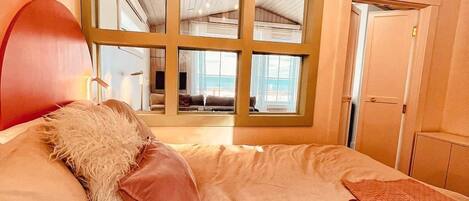 1 chambre, fer et planche Ă repasser, Wi-Fi, literie fournie