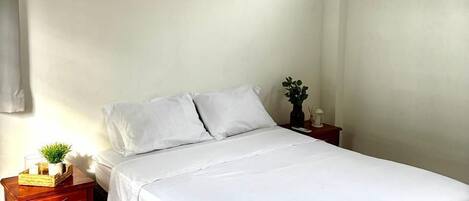 Standard Double Room, Pool View