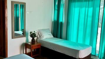 Standard Triple Room | Free WiFi