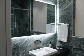 Unclassified image, 5 of 14, button - Lux Apartment - Comfort and Charm in the Heart of Palma del Río (Palma del Río)