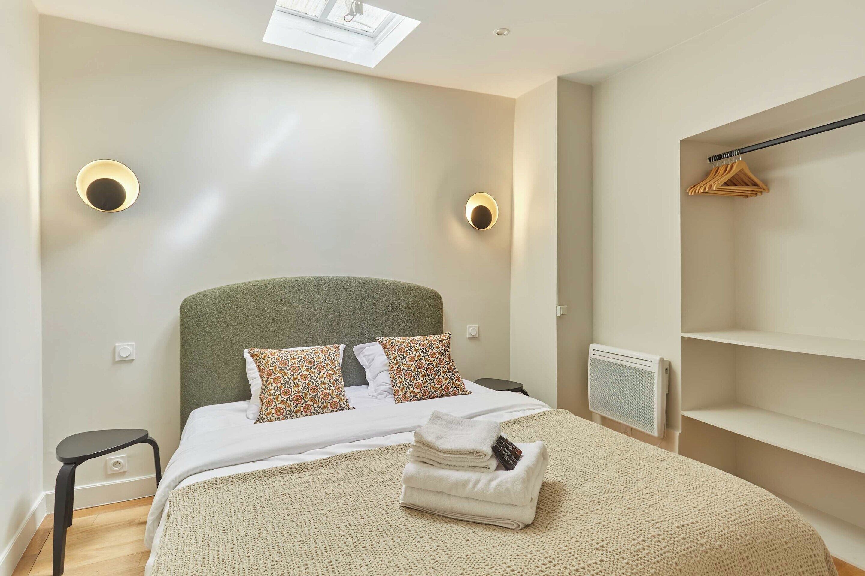 Departamento | 2 habitaciones y espacio para trabajar con laptop 