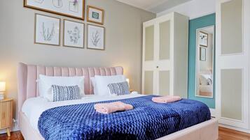 5 soverom, strykejern/-brett, wi-fi (inkludert) og sengetøy