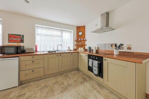 Frigorífic, microones, forn i torradora 