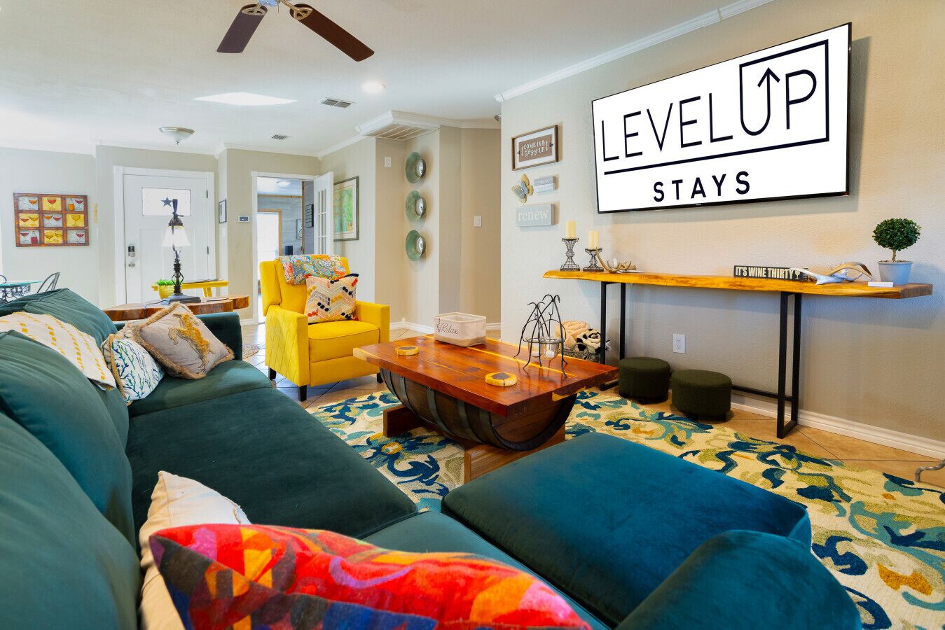 TV, fireplace, table tennis