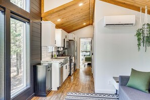 Interior - Fire Pit, Deck! Modern Tiny Home in Piney Woods (Linden)