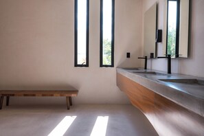 Interior - Elements 326 (Tulum)
