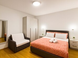 3 bedrooms, WiFi, bed sheets - Magnolia Apartment (Venezia)