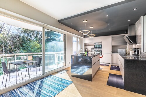 Dahlia - Appt 2 chambres et piscine